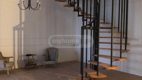 For Rent 200 m² space Private House in Kaklebi