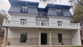 For Rent 600 m² space Private House in Kaklebi
