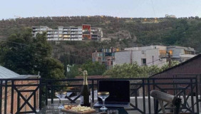 For Sale 342 m² space Private House in Mtatsminda dist. (Old Tbilisi)
