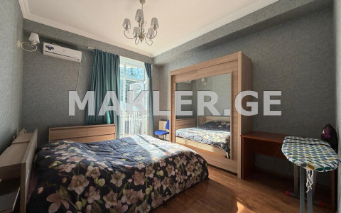  Сдаётся 4 комнатная  Квартира в Ваке  на ул. Мцкета 