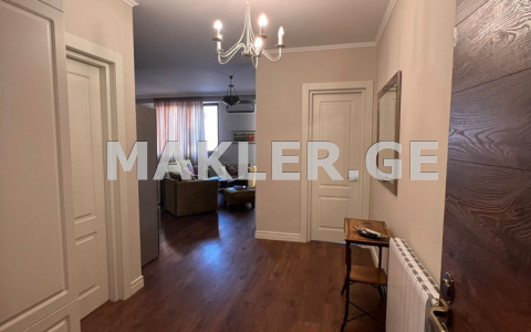  Сдаётся 4 комнатная  Квартира в Ваке  на ул. Кипшидзе 