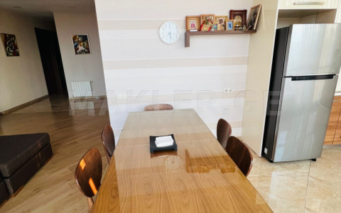  For Sale 4 room  Apartment in Vake dist.  in Mtskheta st. 