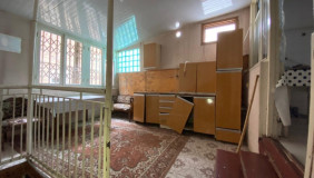 For Sale 2 room  Apartment in Sololaki dist. (Old Tbilisi)