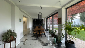 For Sale or For Rent 500 m² space Private House in Digomi 7