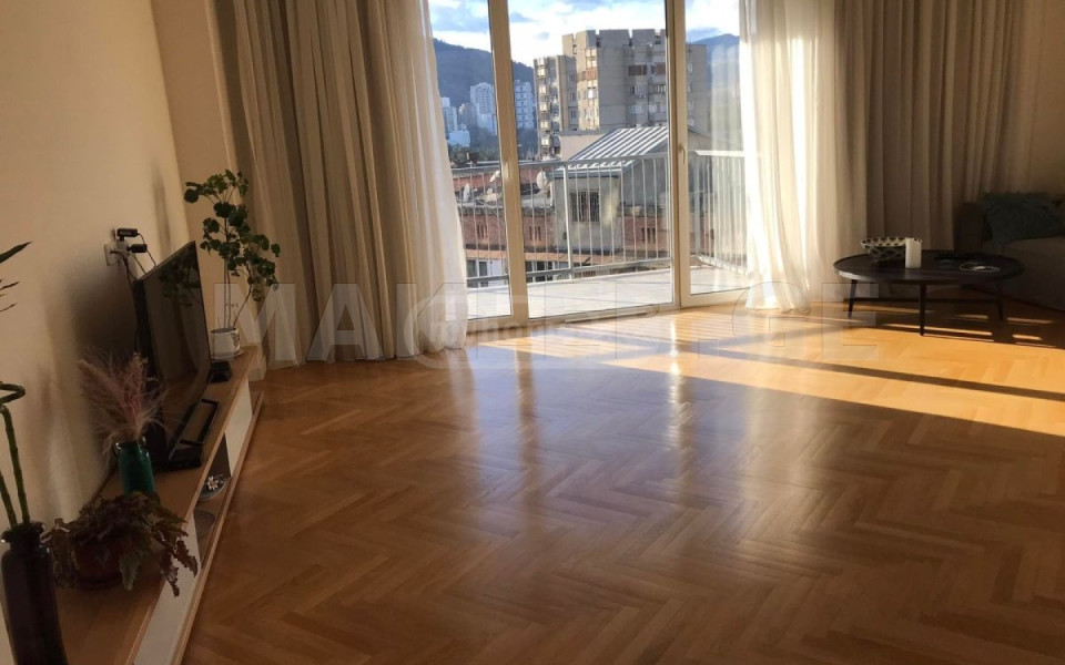  For Rent 4 room  Apartment in Vake dist.  in I. Chavchavadze Ave. 