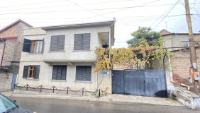 Продается или Сдаётся 358 m² площадь Частный дом в Чугурети