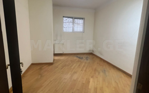  For Rent 101 m² space Office in Vake dist.  in Mosashvili st. 