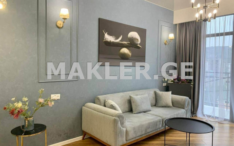  Сдаётся 2 комнатная  Квартира в Сабуртало  на ул. Ана Политковская 