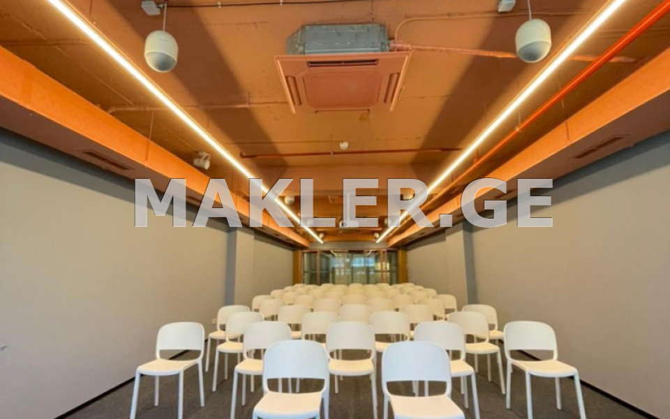  للإيجار 400 m² space مكاتب في منطقة فاكي  in I. Chavchavadze Ave. 
