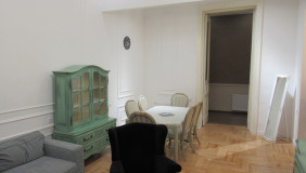 For Rent 2 room  Apartment in Sololaki dist. (Old Tbilisi)