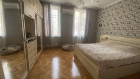 Satılık 251 m²  Villa in Saburtalo dist.