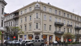 Продается 100 m² площадь Коммерческая площадь на Мтацминда  (Старый Тбилиси)
