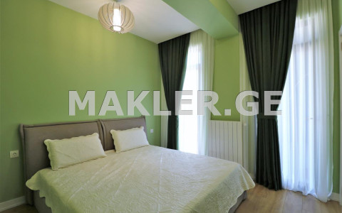  出售 4 room  公寓 萨布尔塔洛区  in Ana Politkovskaya st. 