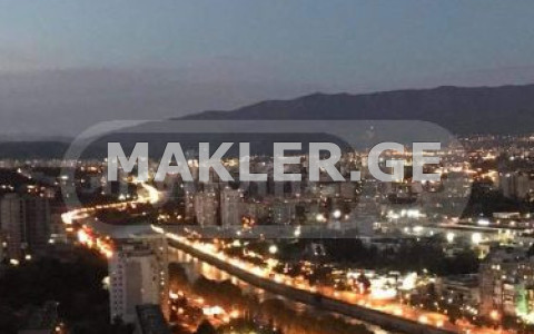  ქირავდება 3 ოთახიანი  ბინა საბურთალოზე  შარტავას ქუჩაზე 