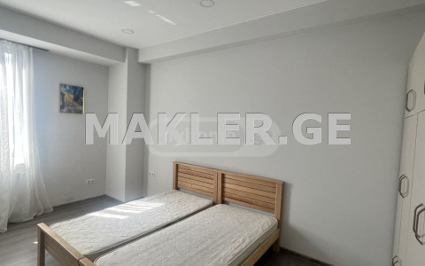  ქირავდება 3 ოთახიანი  ბინა საბურთალოზე  შარტავას ქუჩაზე 