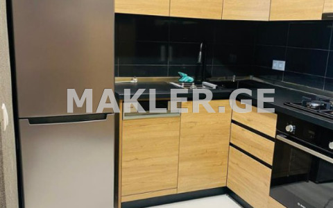  ქირავდება 2 ოთახიანი  ბინა მთაწმინდაზე (ძველ თბილისში)  პ. კაკაბაძის ქუჩაზე 