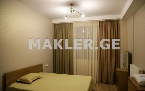  ქირავდება 2 ოთახიანი  ბინა ვერაზე  ჭოველიძის ქუჩაზე 