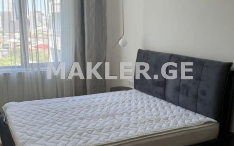  ქირავდება 3 ოთახიანი  ბინა ვაკეში  მცხეთის ქუჩაზე 