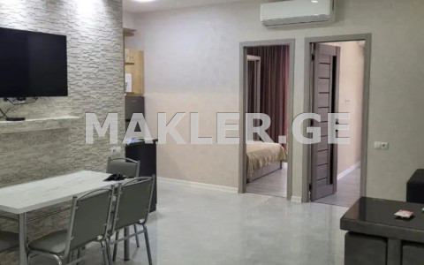  Сдаётся 3 комнатная  Квартира в Сабуртало  на ул. Асланиди 