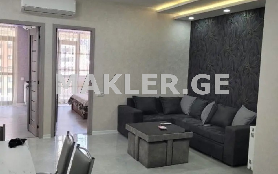  Сдаётся 3 комнатная  Квартира в Сабуртало  на ул. Асланиди 