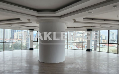  ქირავდება 250 m² ფართობის ოფისი საბურთალოზე  პეკინის გამზირზე 