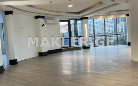  Kiralık 250 m²  Büro & Ofis in Saburtalo dist.  in Pekini Ave. 
