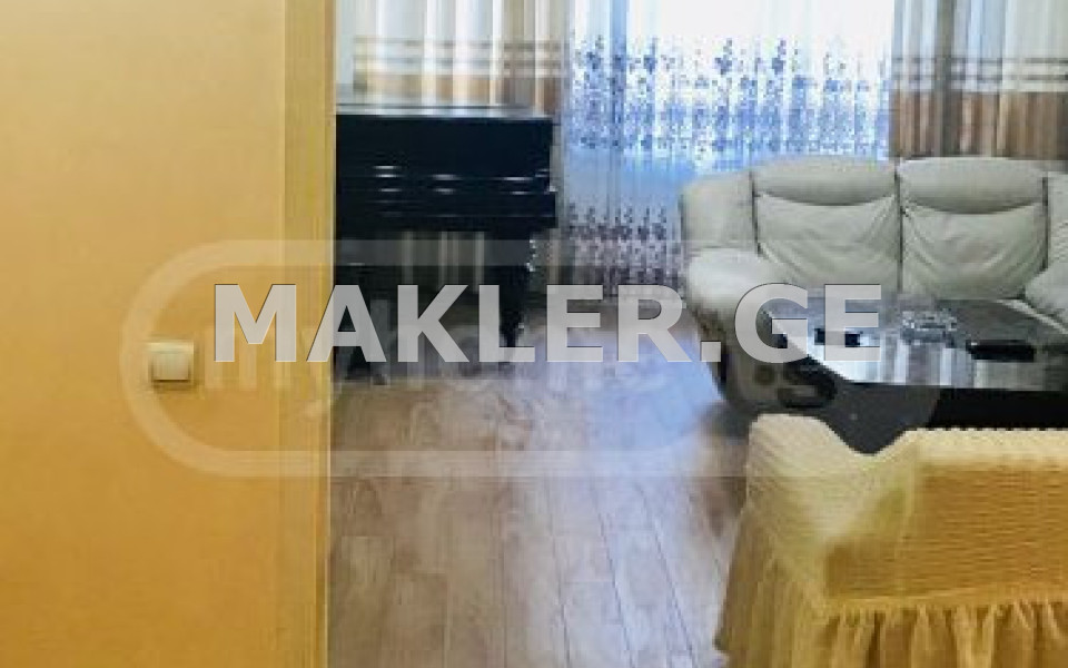  Satılık 2   Daire in Vera dist.  in Kuchishvili turn 