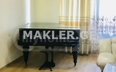  Satılık 2   Daire in Vera dist.  in Kuchishvili turn 