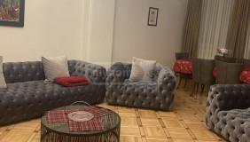 Продается 9 комнатная  Квартира на Мтацминда  (Старый Тбилиси)