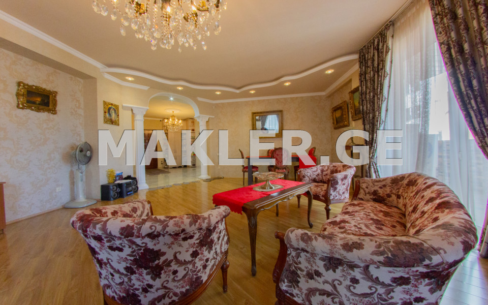  Satılık 3   Daire in Saburtalo dist.  in Berbuki st. 