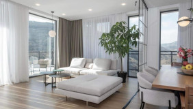 For Sale 5 room  Apartment in Saburtalo dist.