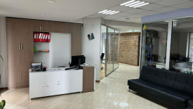 Kiralık 275 m²  Büro & Ofis in Saburtalo dist.