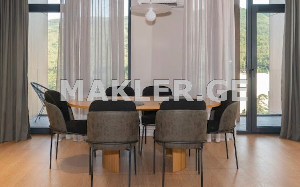  For Rent 3 room  Apartment in Vake dist.  in I. Chavchavadze Ave. 