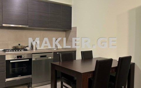  ქირავდება 2 ოთახიანი  ბინა საბურთალოზე  ალ. ყაზბეგის გამზირზე 