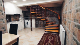 For Sale 2 room  Apartment in Mtatsminda dist. (Old Tbilisi)