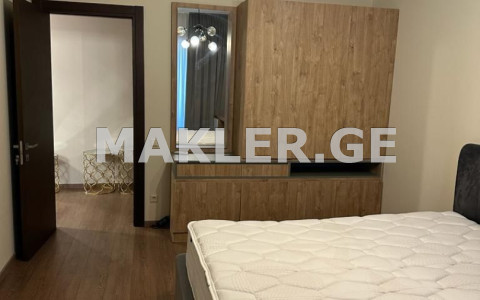  Kiralık 4   Daire in Saburtalo dist.  in Al. Kazbegi Ave. 
