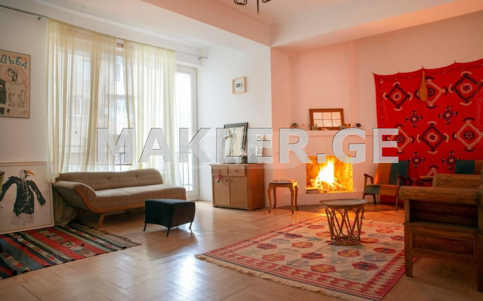  For Rent 3 room  Apartment in Mtatsminda dist. (Old Tbilisi)  in Mtatsminda I turn 