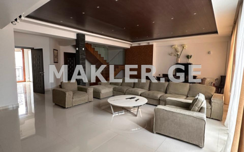  Kiralık 5   Daire in Saburtalo dist.  in Kartozia st. 