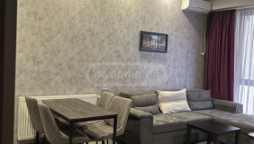 ქირავდება 2 ოთახიანი  ბინა საბურთალოზე