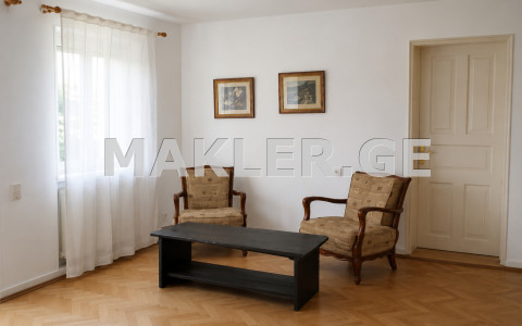  Satılık 200 m²  Villa in Vake dist.  in Abasheli st 