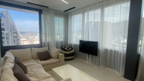 ქირავდება 3 ოთახიანი  ბინა ვაკეში