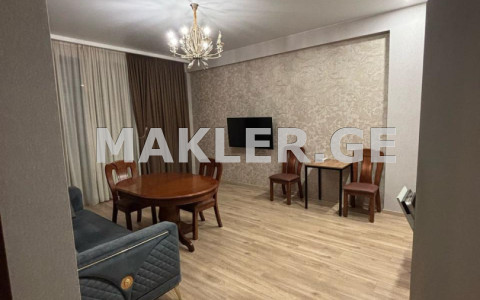  出租 3 room  公寓 萨布尔塔洛区  in Kavtaradze st. 