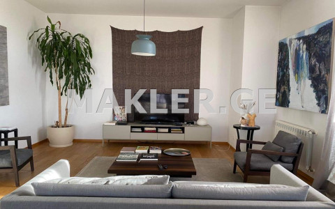  For Sale 5 room  Apartment in Vake dist.  in I. Chavchavadze Ave. 