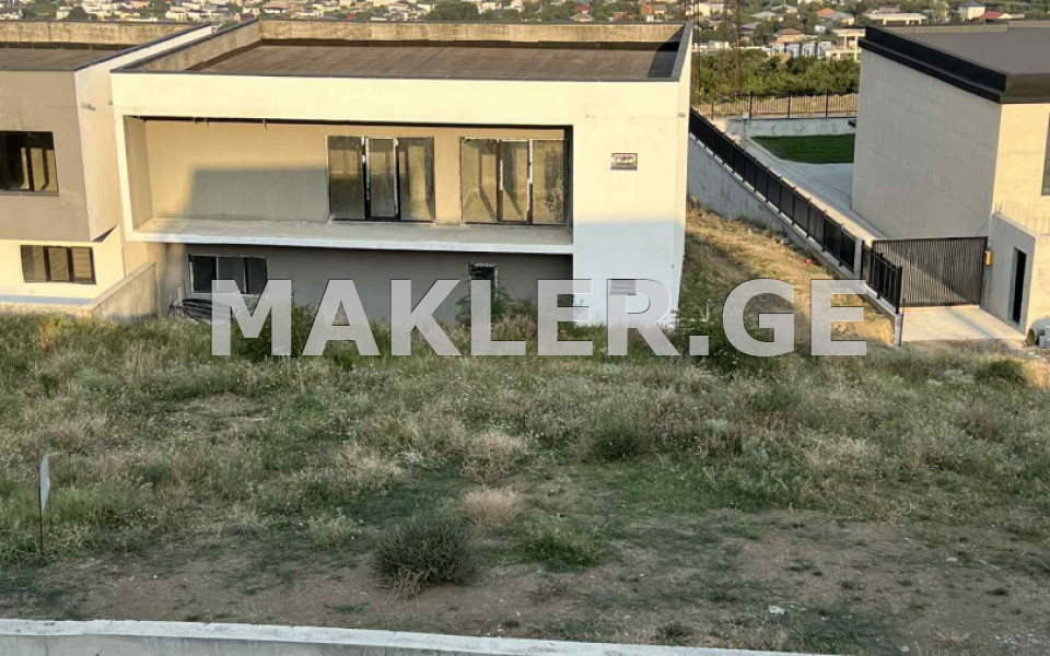  იყიდება 590 m² ფართობის მიწა მუხათწყაროში