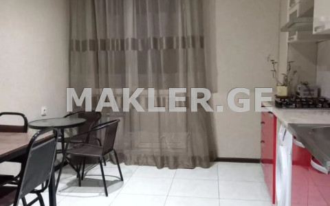  Сдаётся 3 комнатная  Квартира в Ваке  на ул. Н. Джвания 