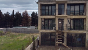 For Sale 800 m² space Commercial space in Digomi 7