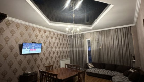 Сдаётся 4 комнатная  Квартира на Мтацминда  (Старый Тбилиси)