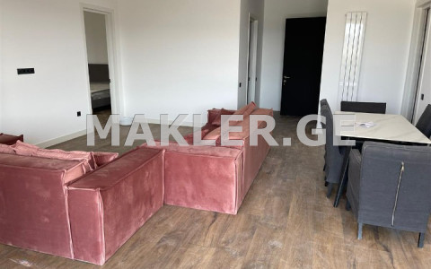  For Rent 4 room  Apartment near the Lisi lake