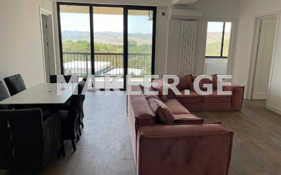  For Rent 4 room  Apartment near the Lisi lake