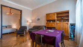 For Rent 3 room  Apartment in Mtatsminda dist. (Old Tbilisi)